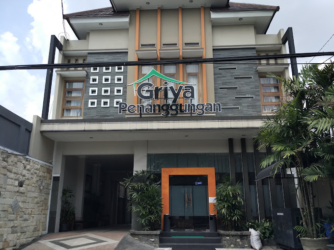 GRIYA PENANGGUNGAN